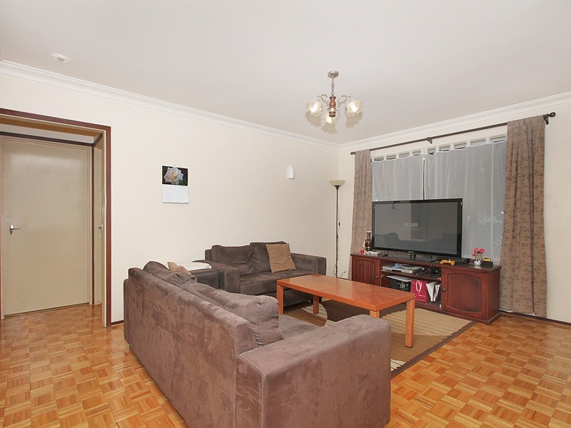 9b McLachlan Way, Belmont WA 6104