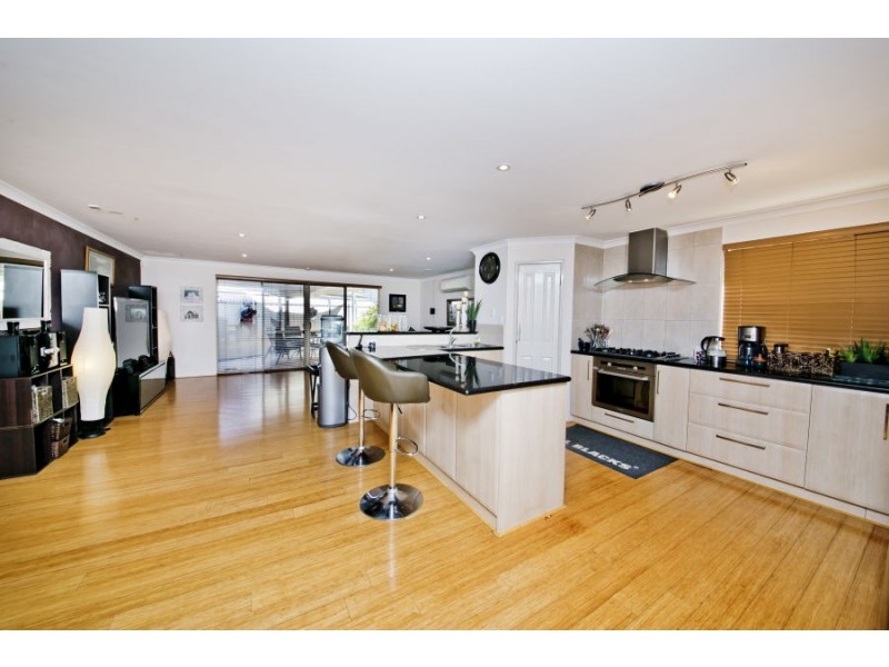 19c Coolham Way, Balga WA 6061