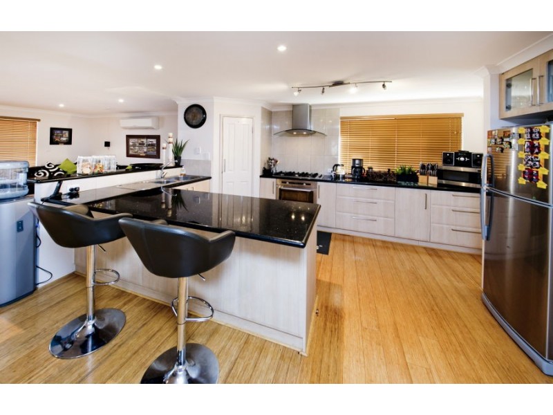 19c Coolham Way, Balga WA 6061