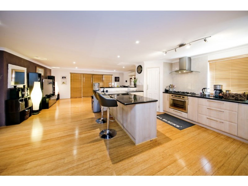 19c Coolham Way, Balga WA 6061