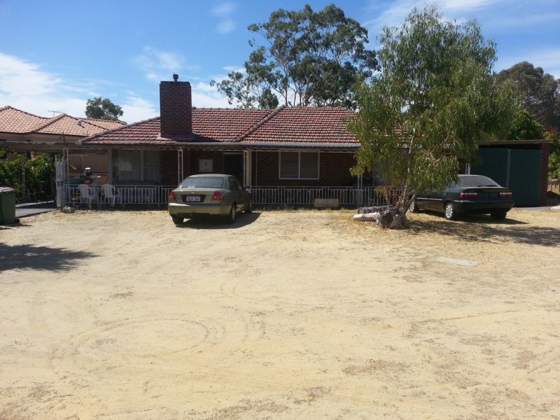 1 Dixon Street, Embleton WA 6062