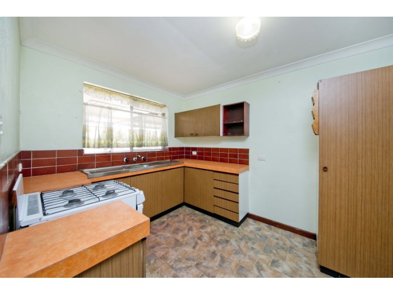 2a Robinson Road, Eden Hill WA 6054