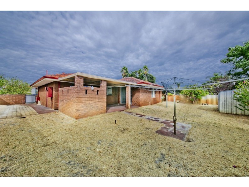 2a Robinson Road, Eden Hill WA 6054