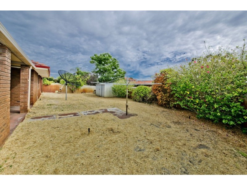 2a Robinson Road, Eden Hill WA 6054