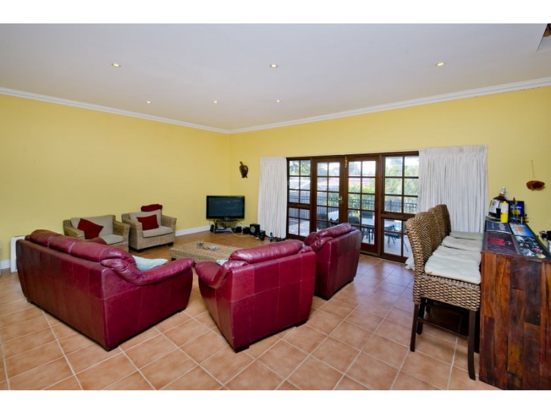 8 Beaman Street, Dianella WA 6059