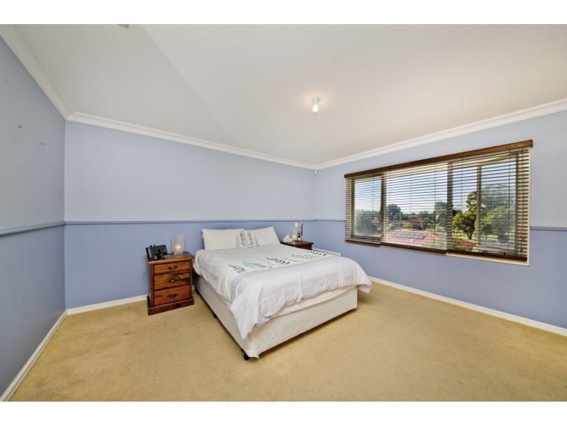 8 Beaman Street, Dianella WA 6059