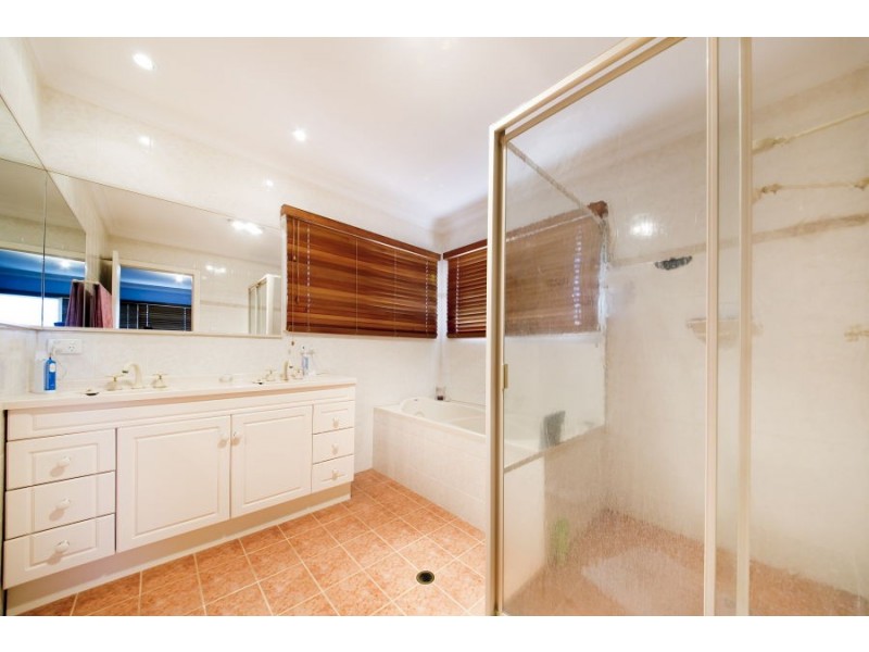 8 Beaman Street, Dianella WA 6059