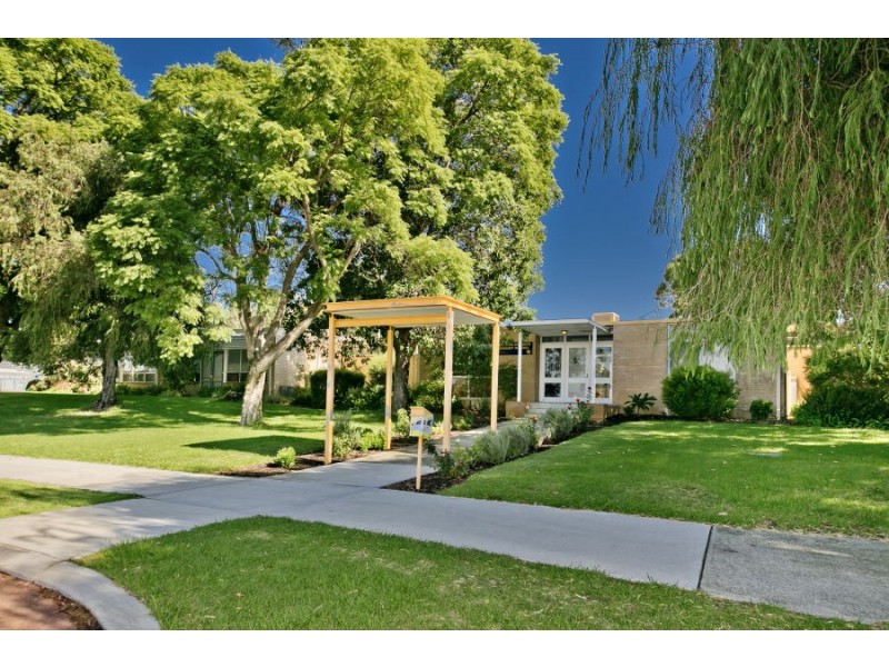 8 Beaman Street, Dianella WA 6059