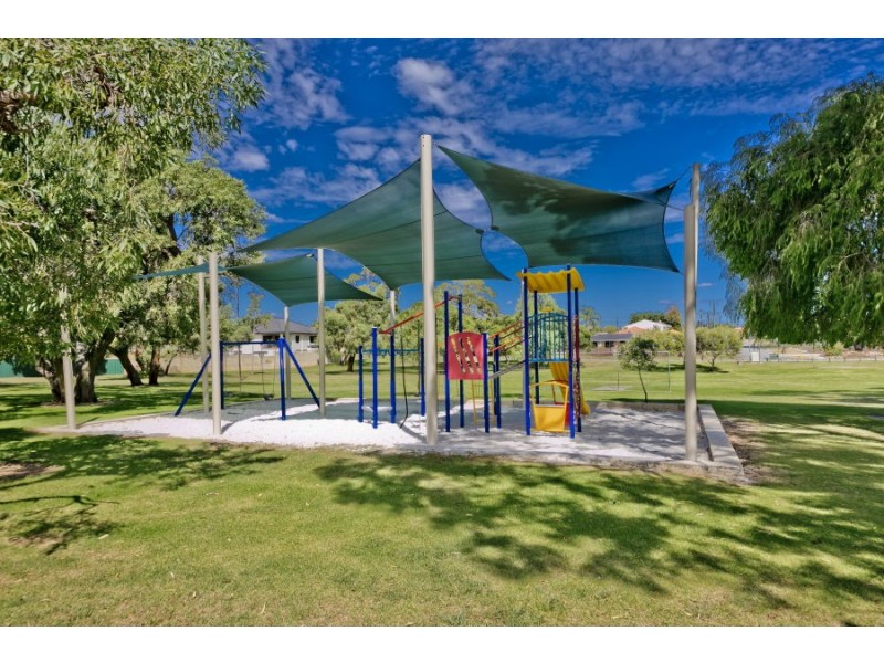 8 Bertram Street, Dianella WA 6059