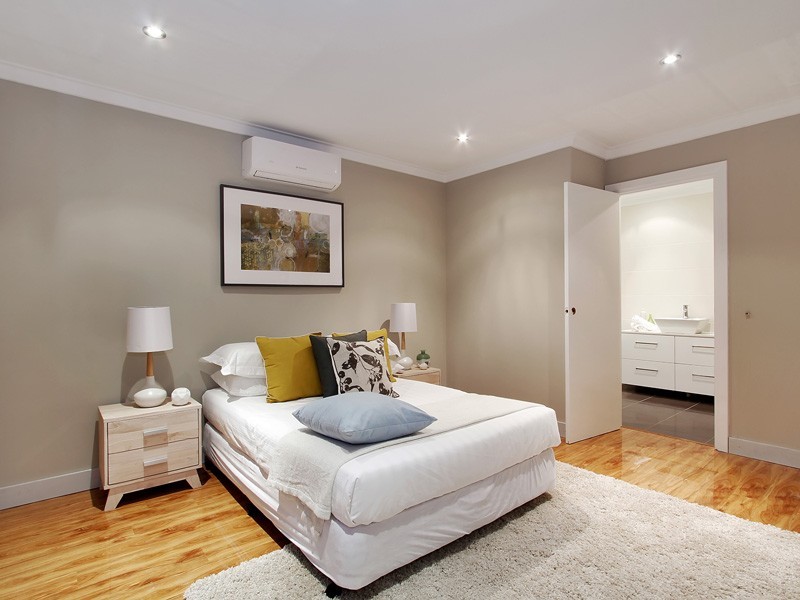 11 Illyarrie Place, Willetton WA 6155