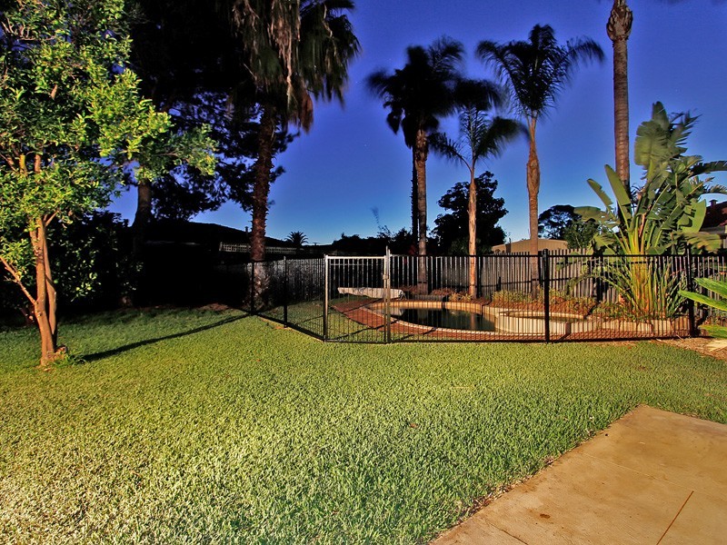 11 Illyarrie Place, Willetton WA 6155