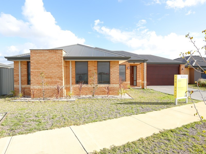 69 Yellowwood Avenue, Piara Waters WA 6112