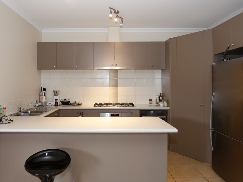 69 Yellowwood Avenue, Piara Waters WA 6112