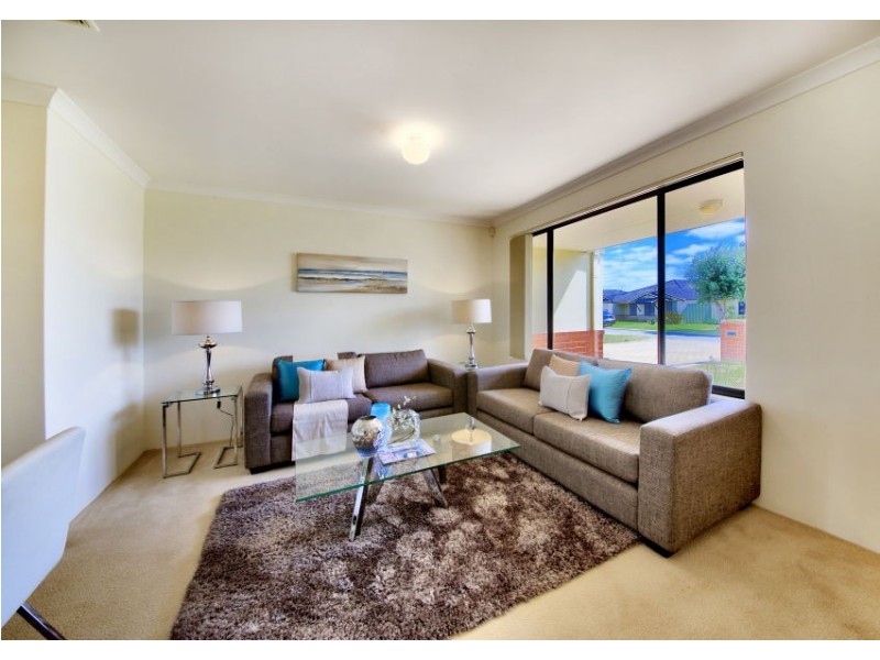 24 Althorpe Crescent, Port Kennedy WA 6172