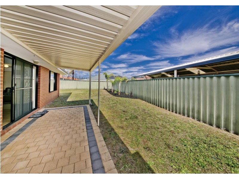 24 Althorpe Crescent, Port Kennedy WA 6172