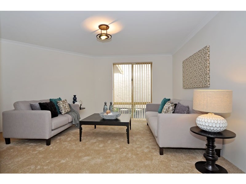 26 Longstaff Gardens, Dianella WA 6059