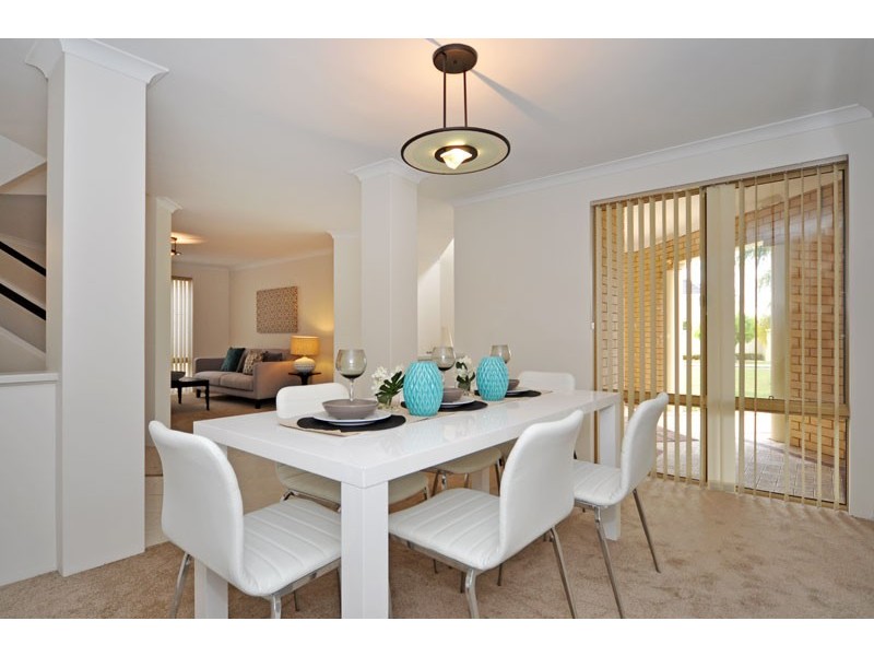 26 Longstaff Gardens, Dianella WA 6059