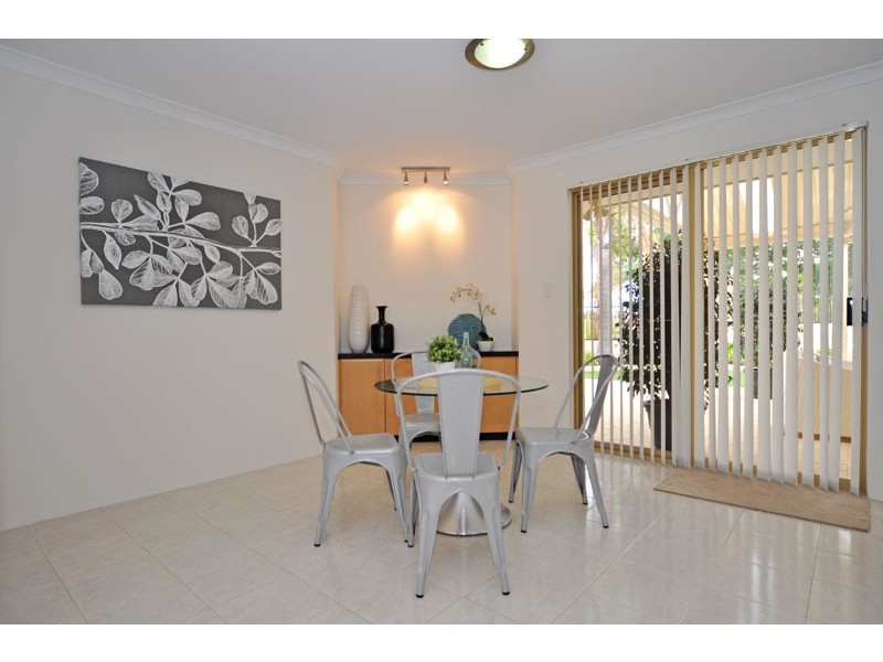 26 Longstaff Gardens, Dianella WA 6059