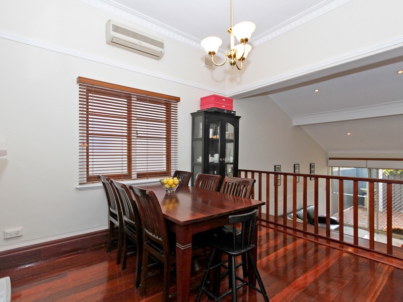 72 Swansea Street, East Victoria Park WA 6101