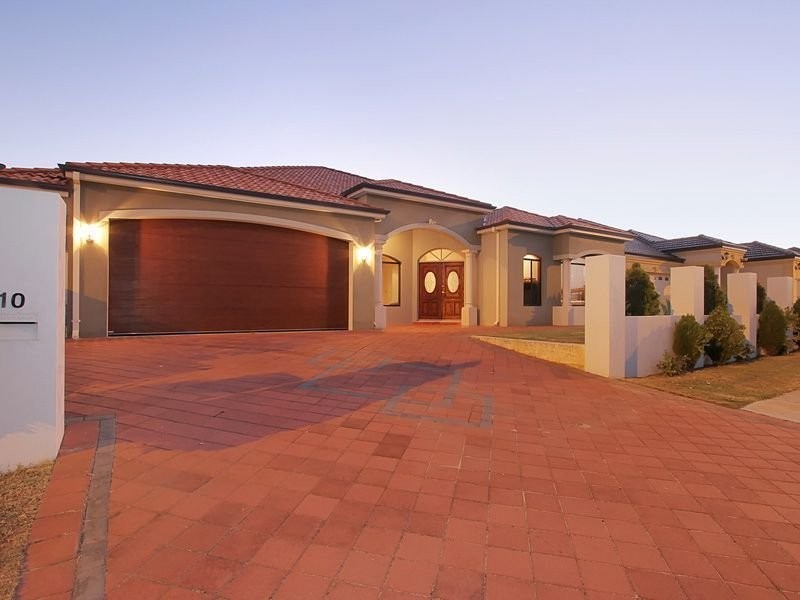 10 Kokoda Boulevard, Dianella WA 6059