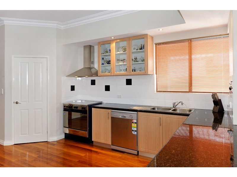 10 Kokoda Boulevard, Dianella WA 6059