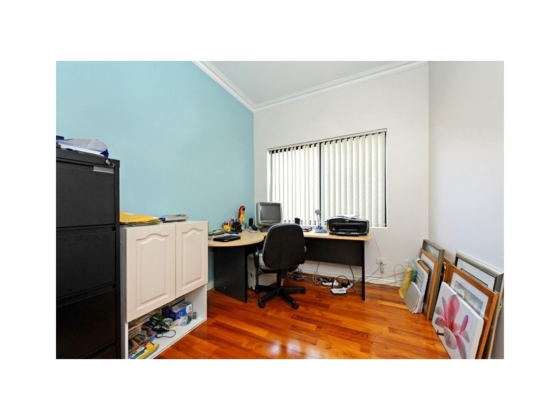 10 Kokoda Boulevard, Dianella WA 6059