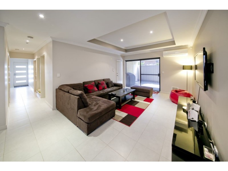 8a Kimbara Street, Nollamara WA 6061