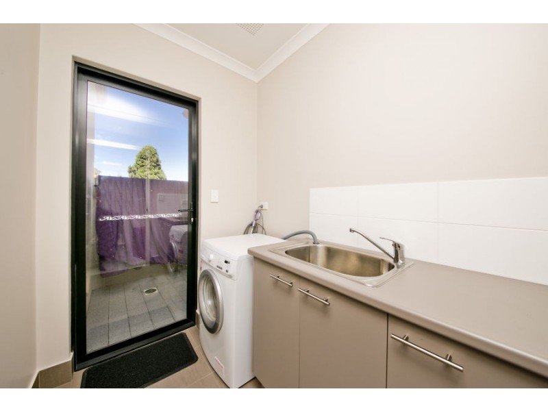 8a Kimbara Street, Nollamara WA 6061