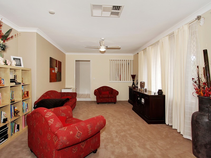 11 Tiber Avenue, Beechboro WA 6063