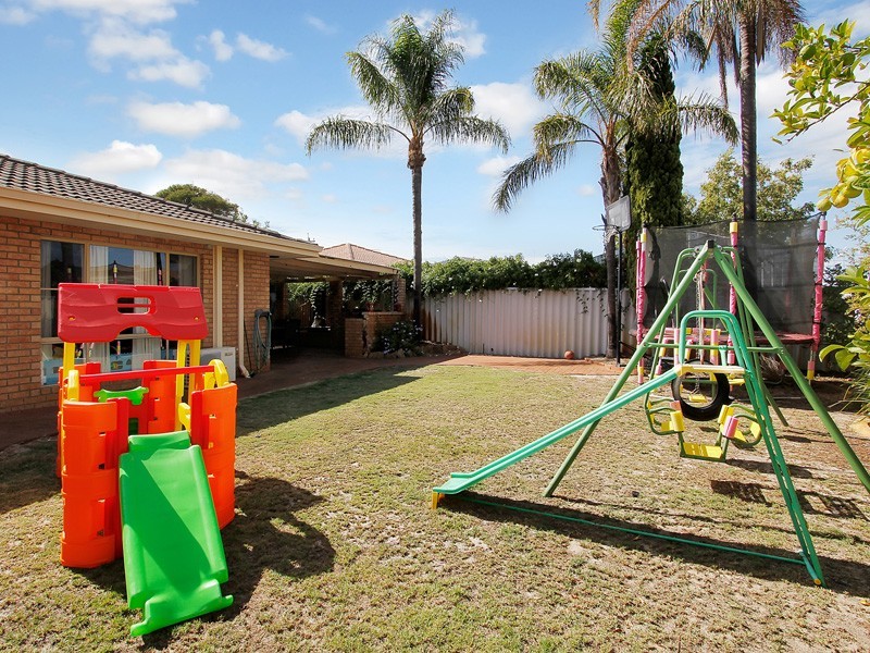 11 Tiber Avenue, Beechboro WA 6063