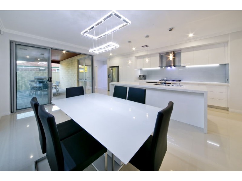 80A Leeds Street, Dianella WA 6059