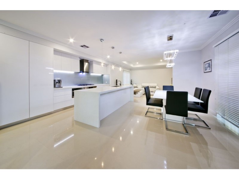 80A Leeds Street, Dianella WA 6059