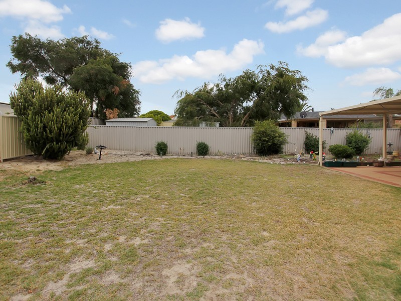 52 Rhine Crescent, Beechboro WA 6063