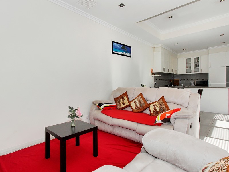 1B Changton Way, Westminster WA 6061