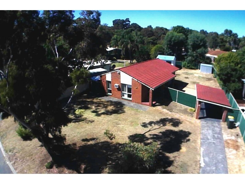 15 Sefton Ave, Viveash WA 6056