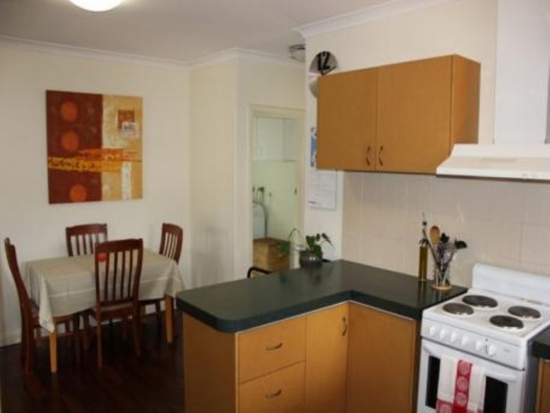 15 Sefton Ave, Viveash WA 6056