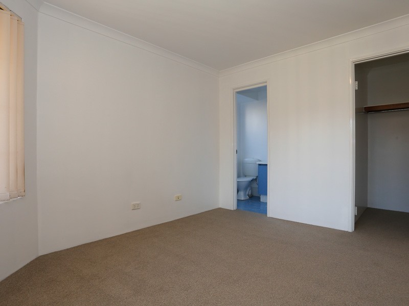 43 Bancombe Crescent, Ellenbrook WA 6069