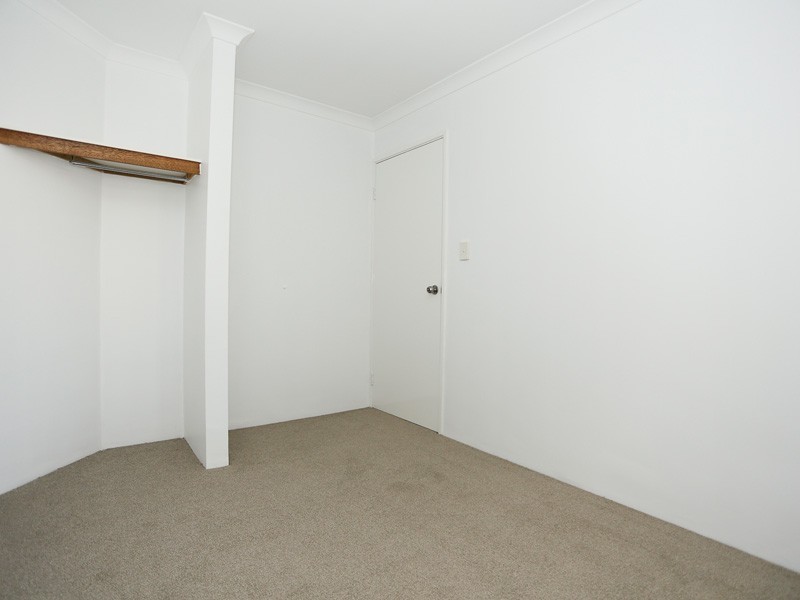 43 Bancombe Crescent, Ellenbrook WA 6069