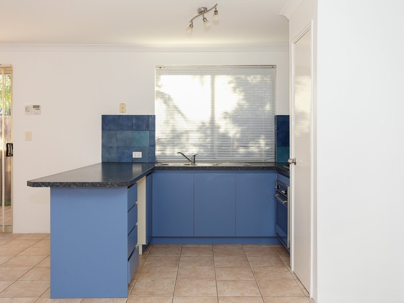 43 Bancombe Crescent, Ellenbrook WA 6069