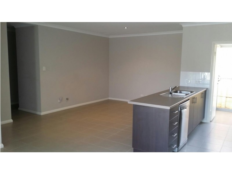 97A Ravenswood Drive, Westminster WA 6061