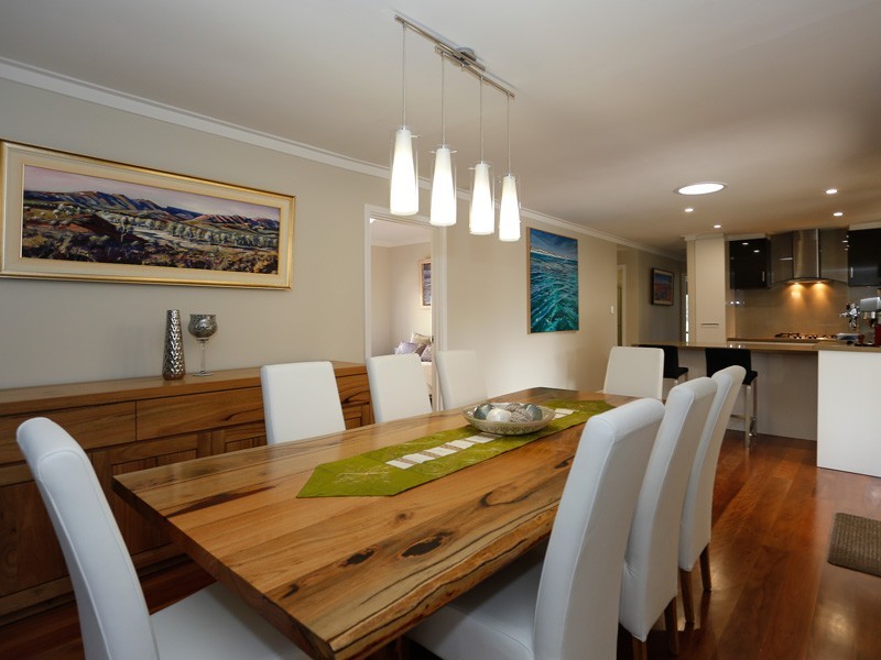 45 Mawson Crescent, Hillarys WA 6025