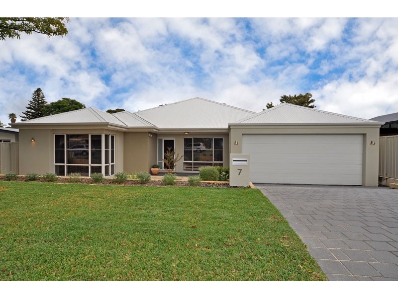 7 Stanley Street, Dianella WA 6059