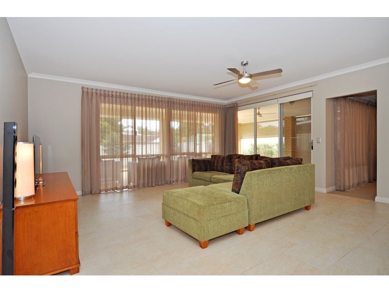 7 Stanley Street, Dianella WA 6059