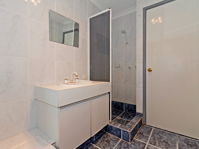 4 Inveraray Close, Canning Vale WA 6155