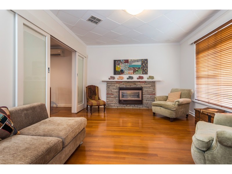 25 Kensington Avenue, Dianella WA 6059