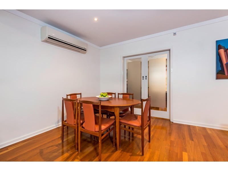 25 Kensington Avenue, Dianella WA 6059