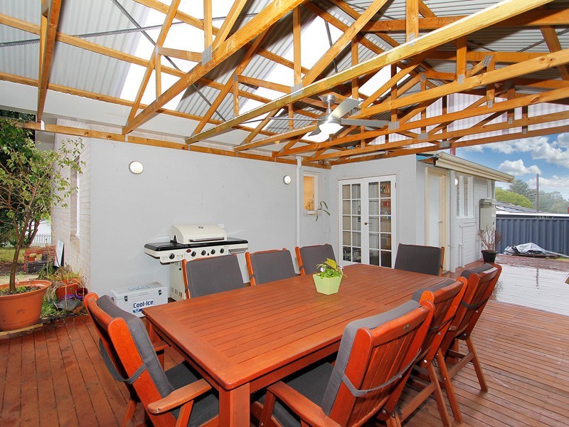 24 Bradshaw Street, Eden Hill WA 6054