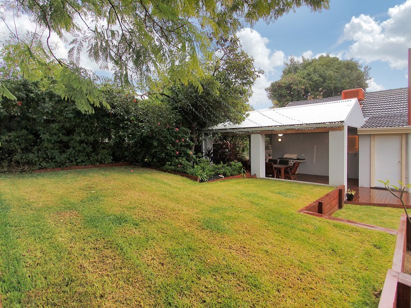 24 Bradshaw Street, Eden Hill WA 6054