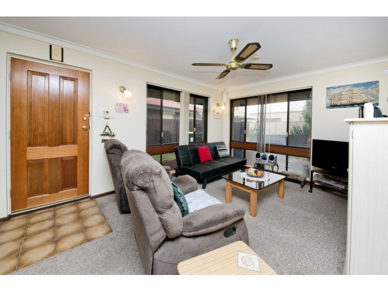 19 Hagart Way, Lockridge WA 6054