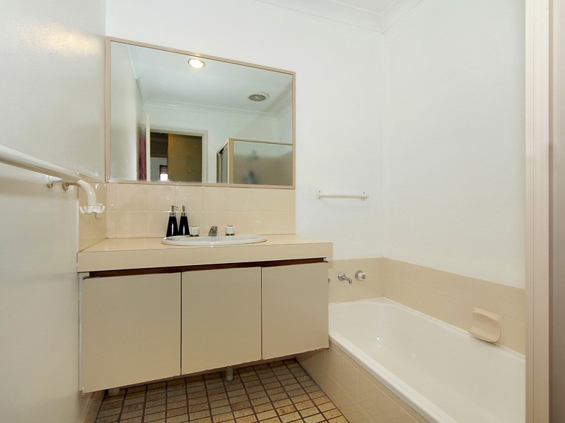 37/35 Moldavia Street, Tuart Hill WA 6060